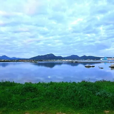 Airport Апартаменти Ольбія