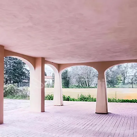 Airport Апартаменти *